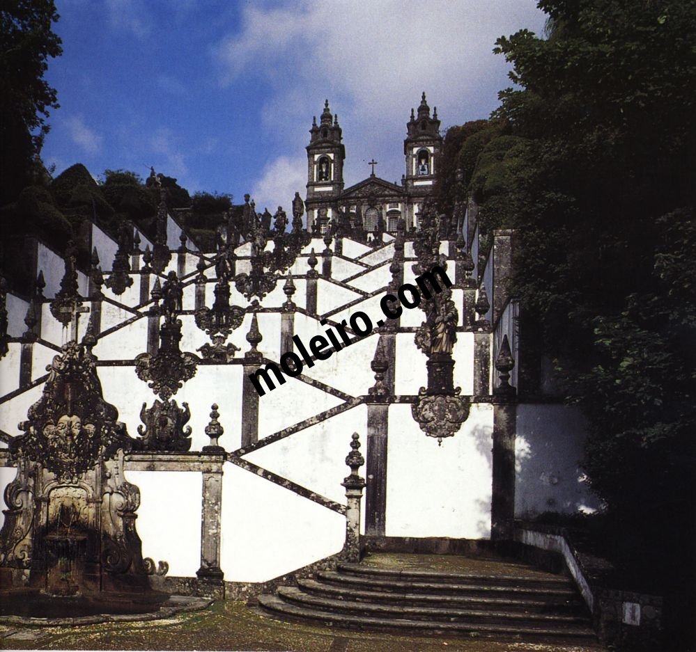 El Arte Barroco en España y Portugal Die berühmten Treppen des Bom Jesus do Monte (1723-1837). Braga, Portugal.