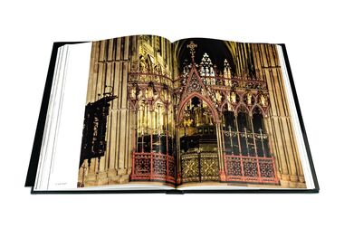 Talleres de Arquitectura en la Edad Media Coordinated by Roberto Cassanelli