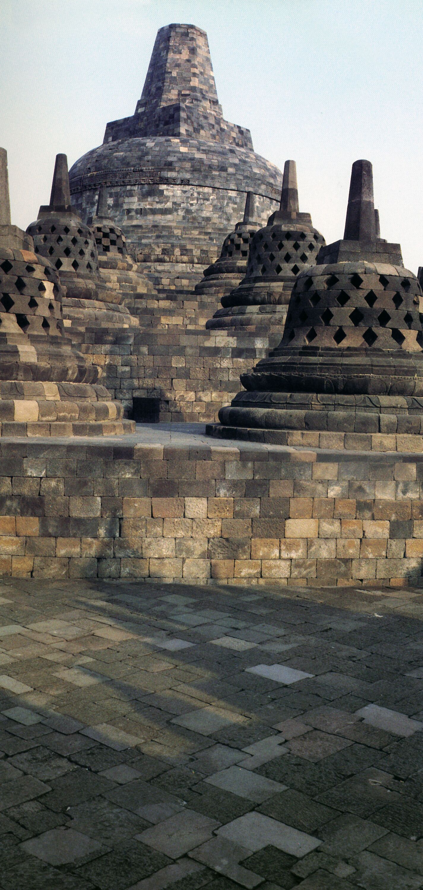 Borobudur. Stûpa terminal. 